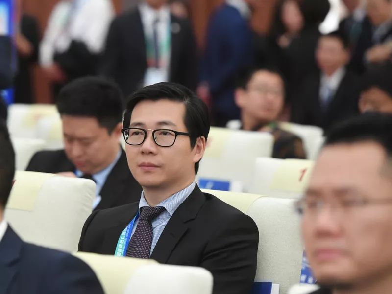 <a href=http://m.r1lxrhg.cn target=_blank class=infotextkey>雙良</a>第一視角帶您走入“進博會”首日