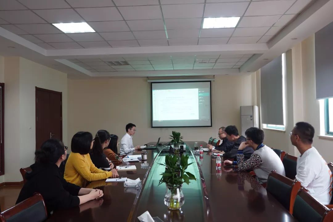 <a href=http://m.r1lxrhg.cn target=_blank class=infotextkey>雙良</a>光催化主題學(xué)習(xí)活動(dòng)完美收官！